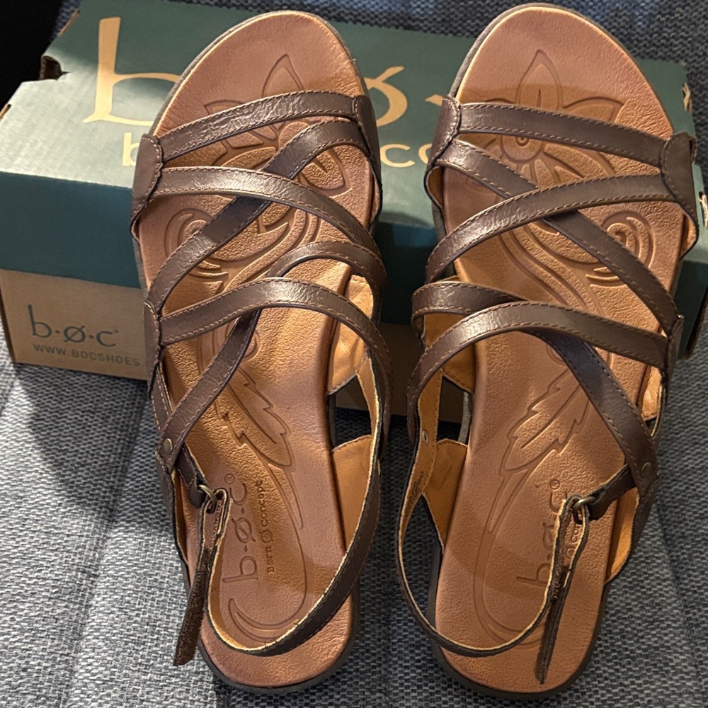 b.o.c. Women's Strappy Brown Sandals